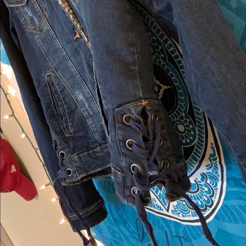 Dear John denim jacket 🦋 - Picture 3 of 4